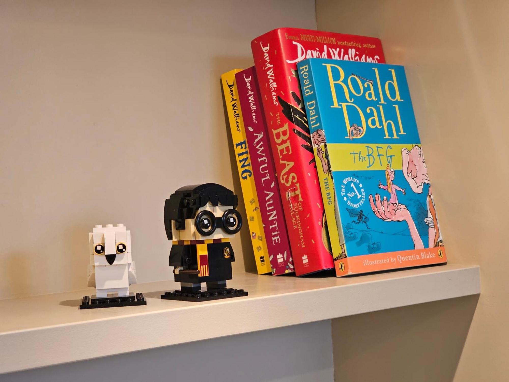 Magical Harry Potter Themed Home In Watford - Free Off-Street Parking Extérieur photo