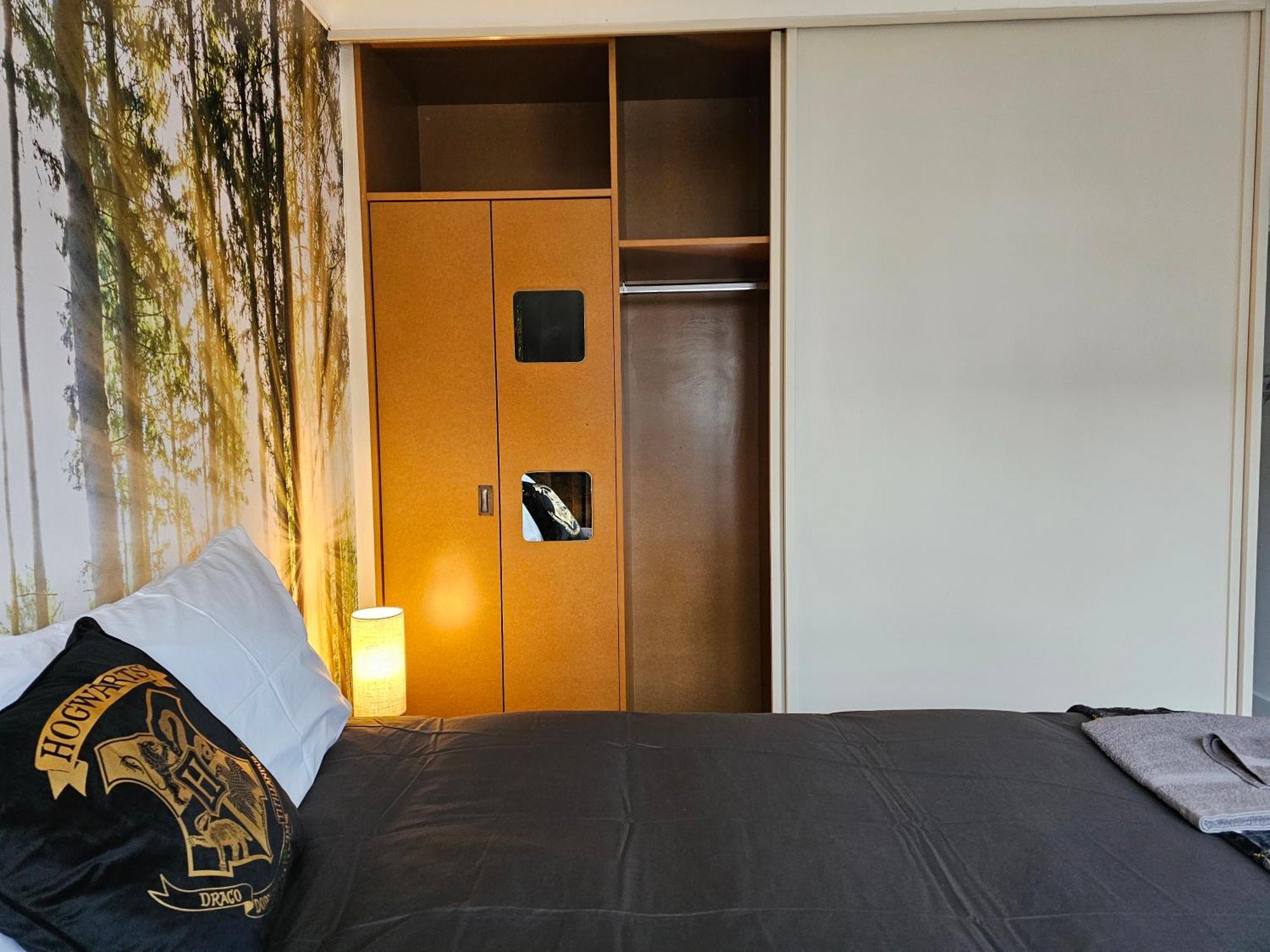 Magical Harry Potter Themed Home In Watford - Free Off-Street Parking Extérieur photo