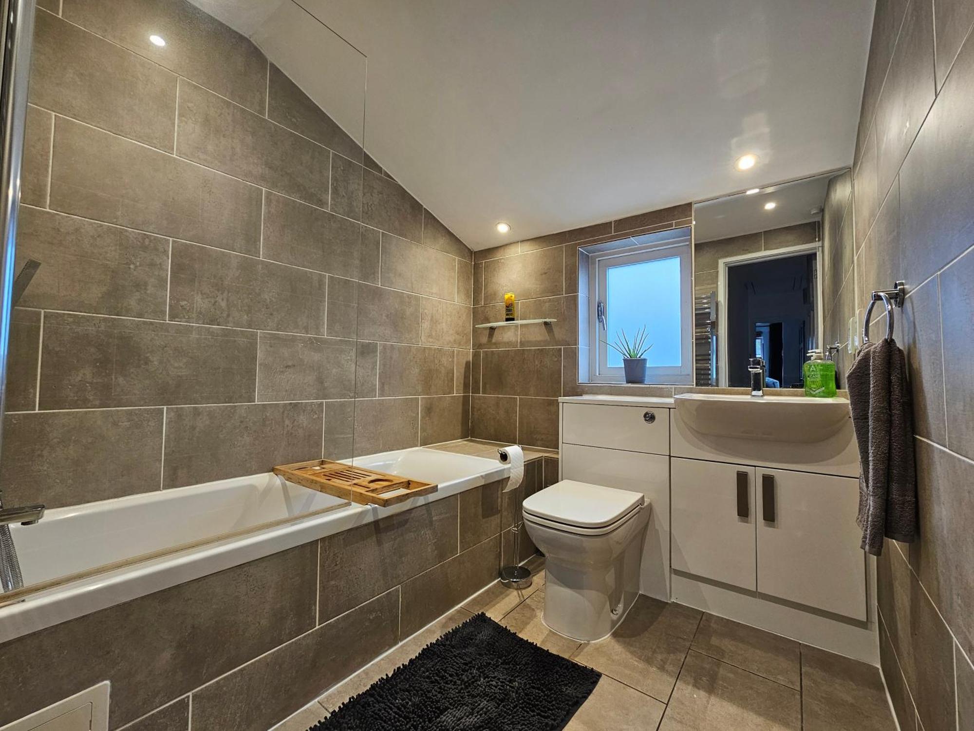 Magical Harry Potter Themed Home In Watford - Free Off-Street Parking Extérieur photo