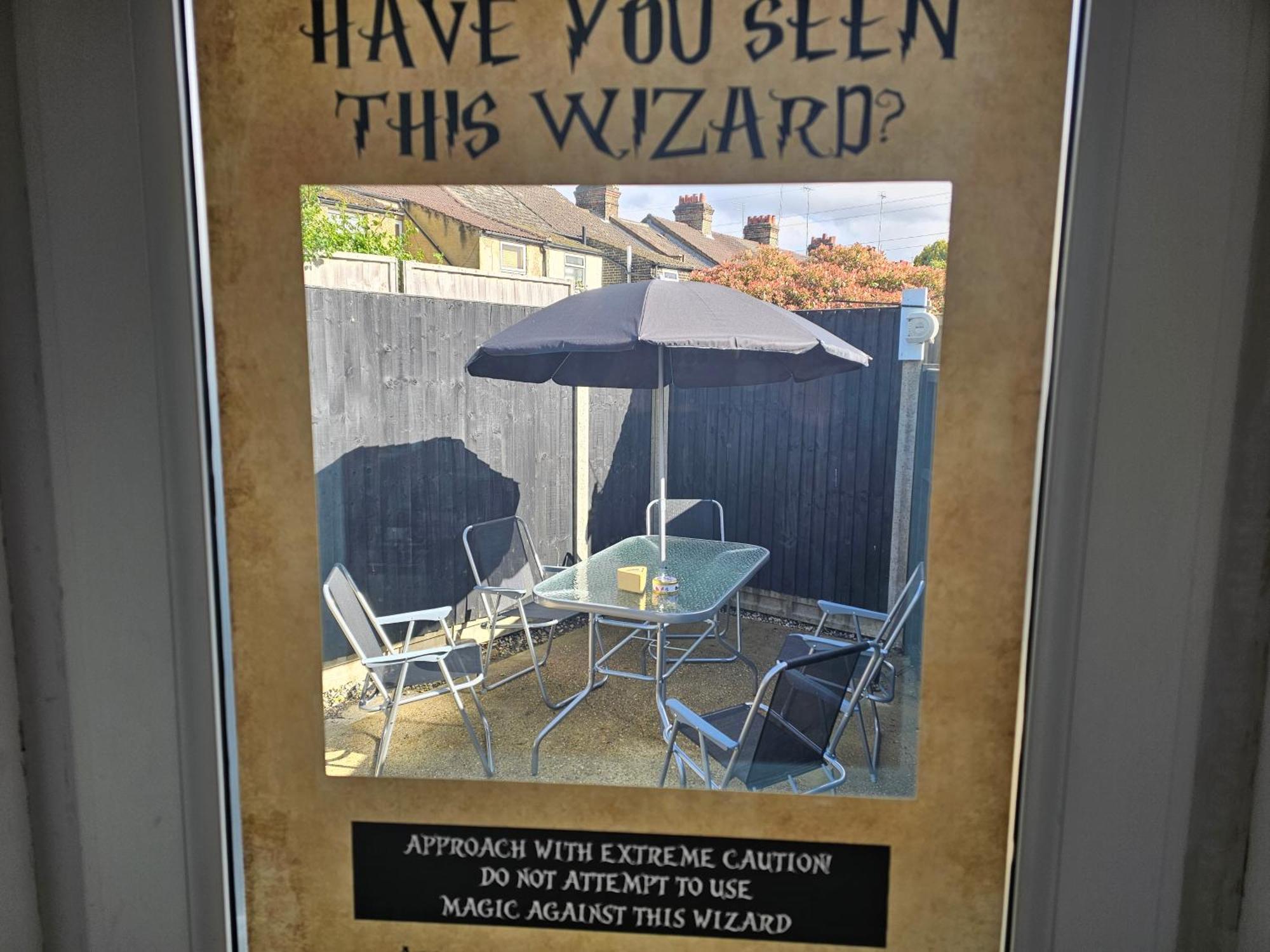 Magical Harry Potter Themed Home In Watford - Free Off-Street Parking Extérieur photo